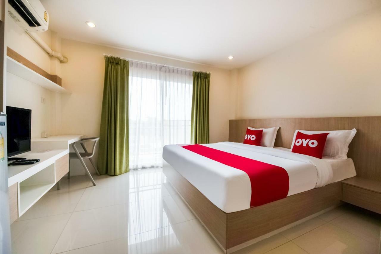 Oyo 306 Paradise Park Laemchabang Si Racha Exterior foto